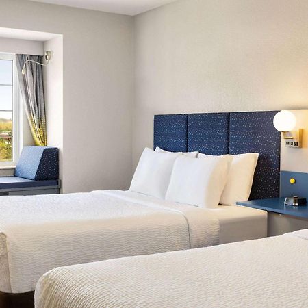 Microtel Inn & Suites By Wyndham New Ulm Ngoại thất bức ảnh