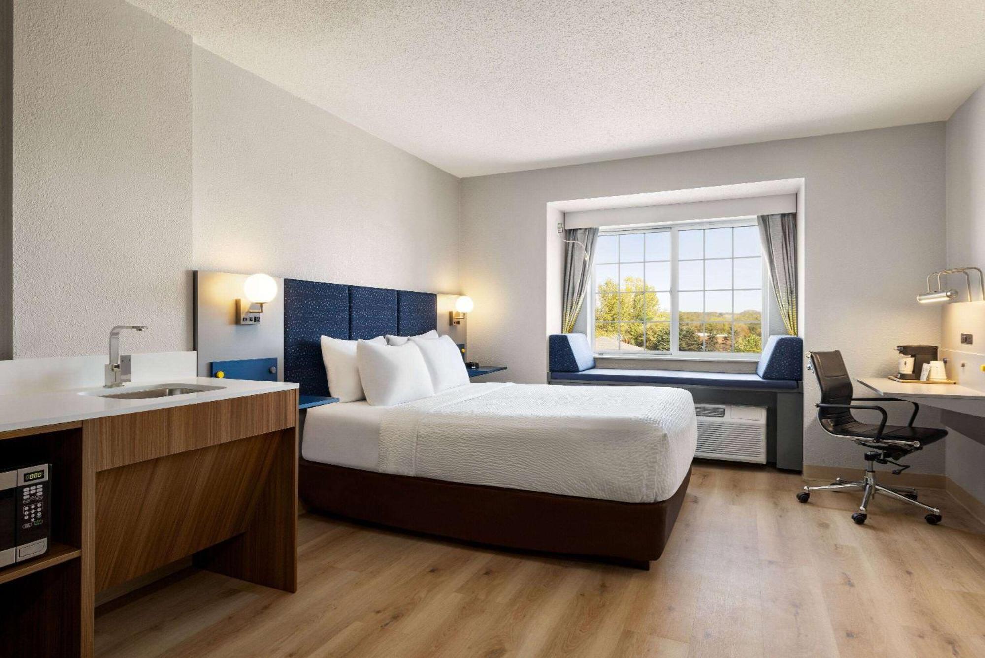 Microtel Inn & Suites By Wyndham New Ulm Ngoại thất bức ảnh